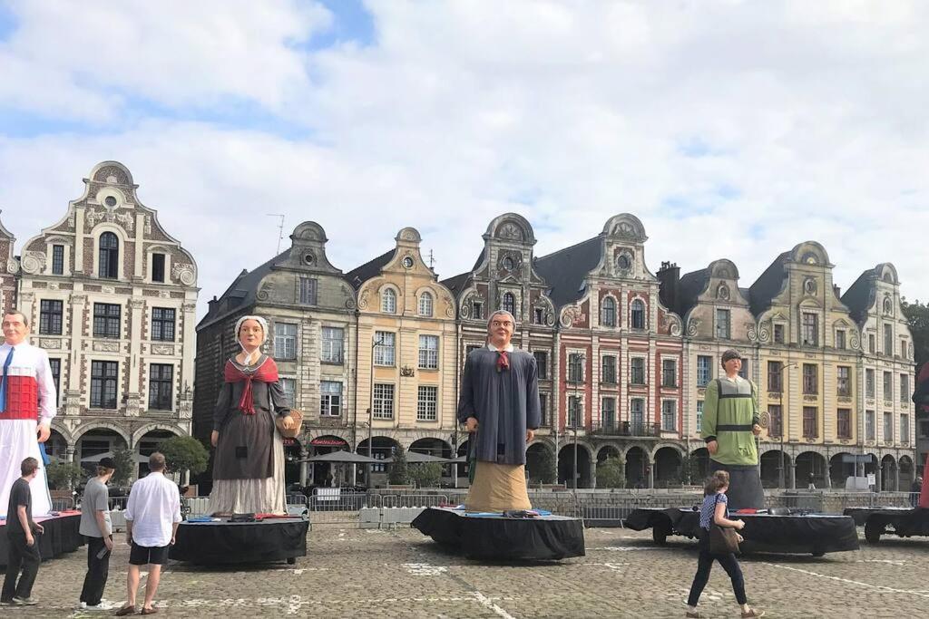 Les Coquelicots Grand Place Arras Exterior photo